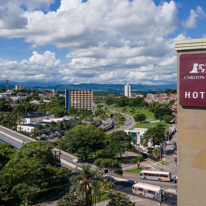 Fachada Carlton Plaza São José dos Campos_